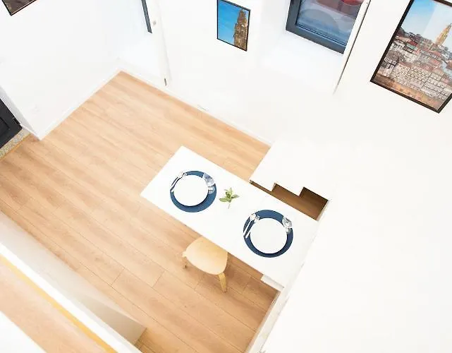 Five House 16